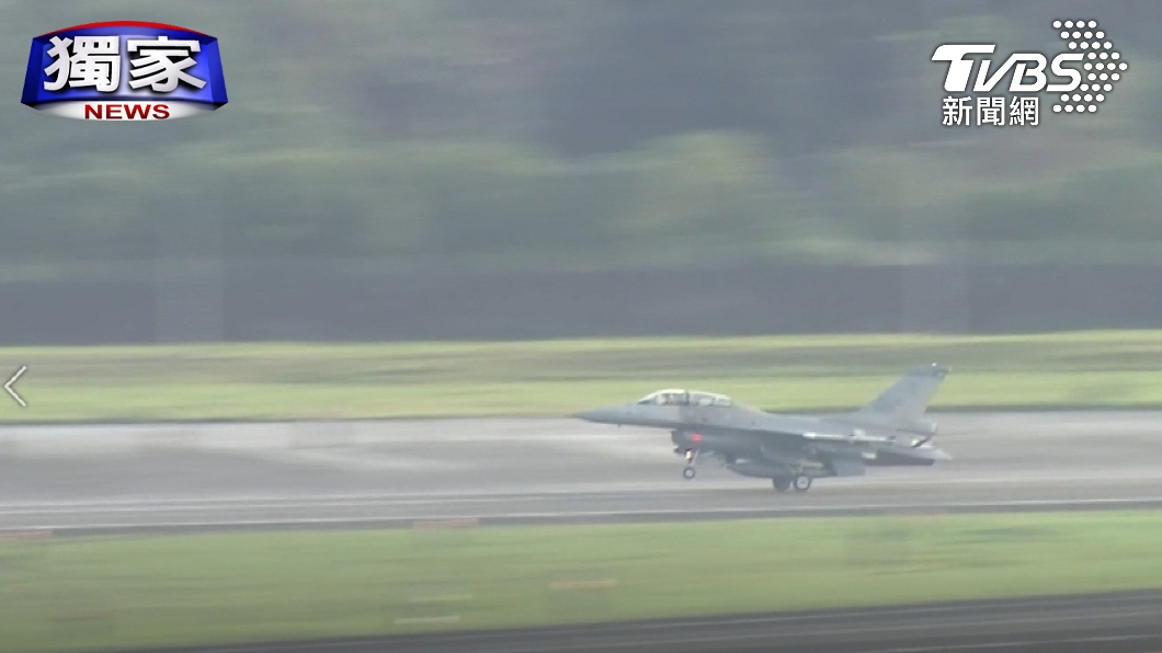 空軍25日上午在屏東空軍基地內進行漢光37號演習預演。（圖／TVBS）