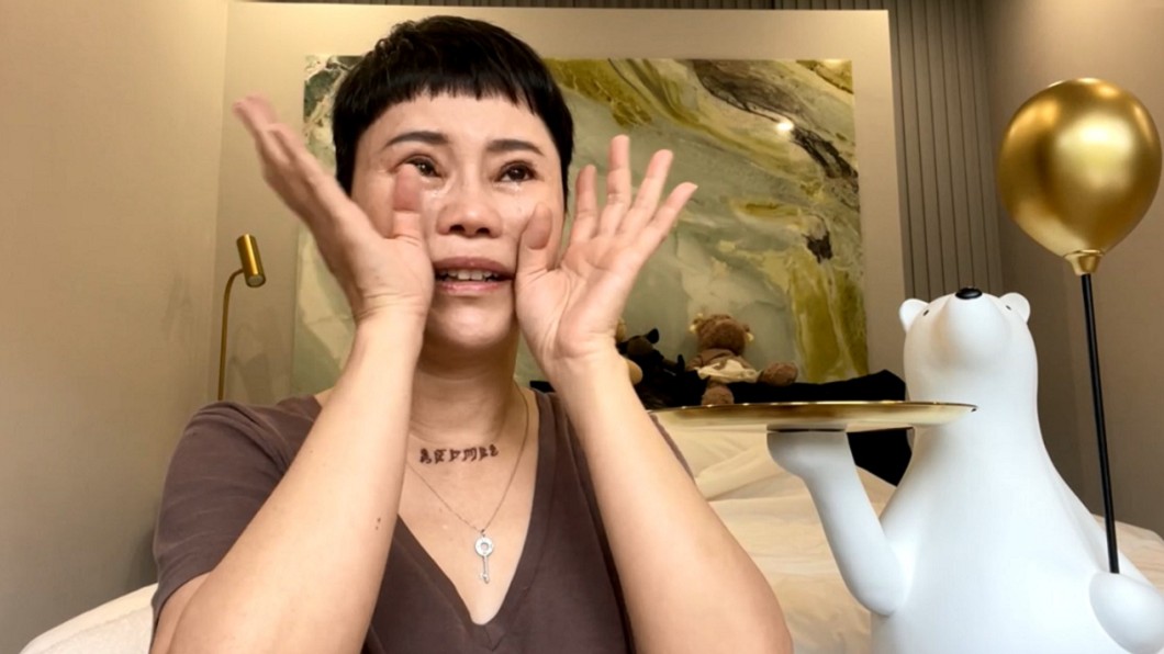 急診完走紅毯!詹雅雯「狂哭揭真相」:再不舒服都先放下