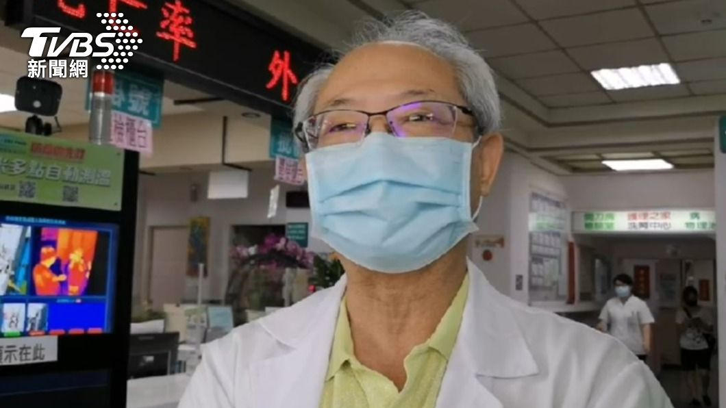 卓綜合醫院院長卓建志。(圖/TVBS)