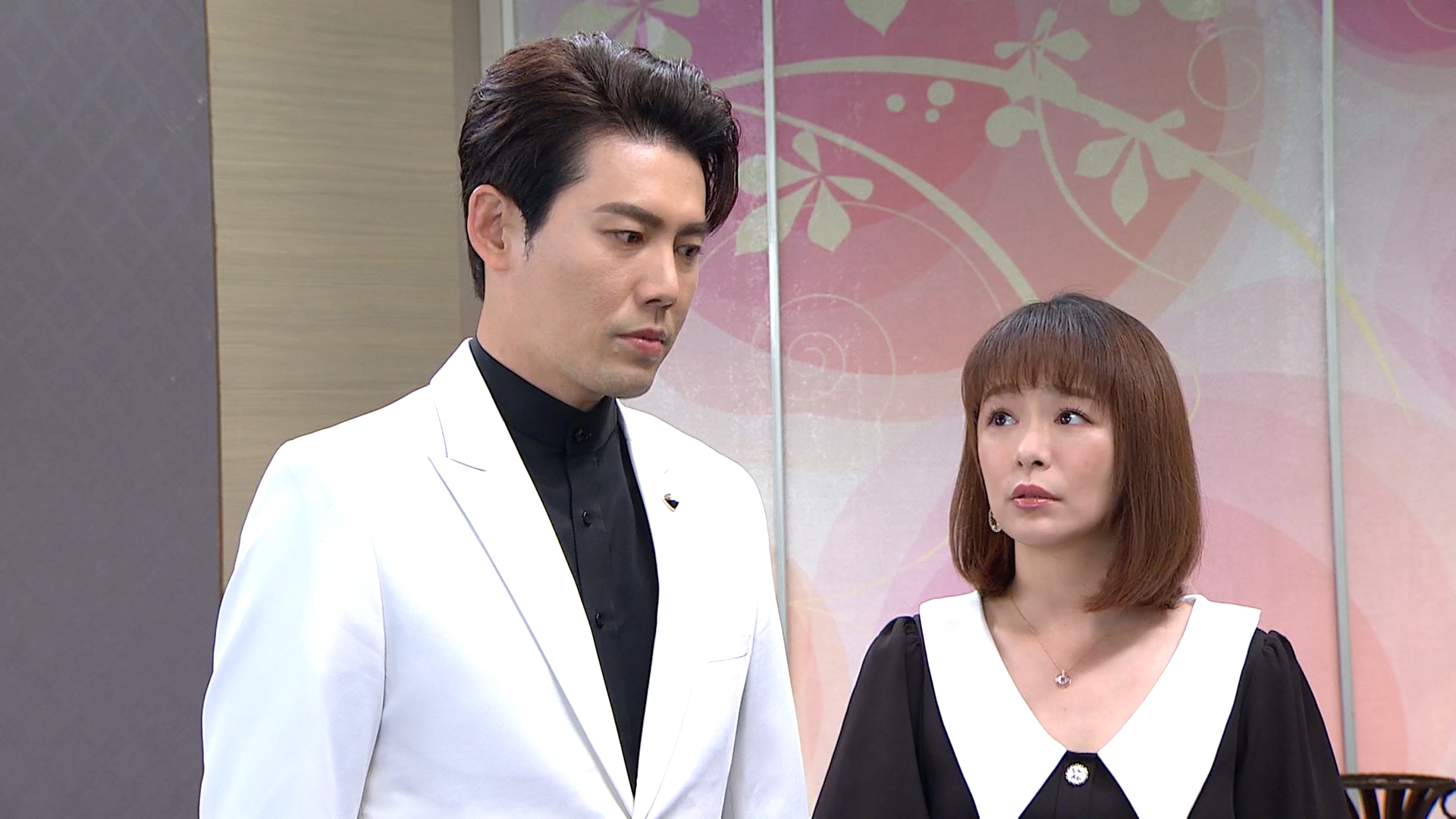 茵芙在劇中飾演暗戀余秉諺多年的「梁品萱」。（圖／三立提供）