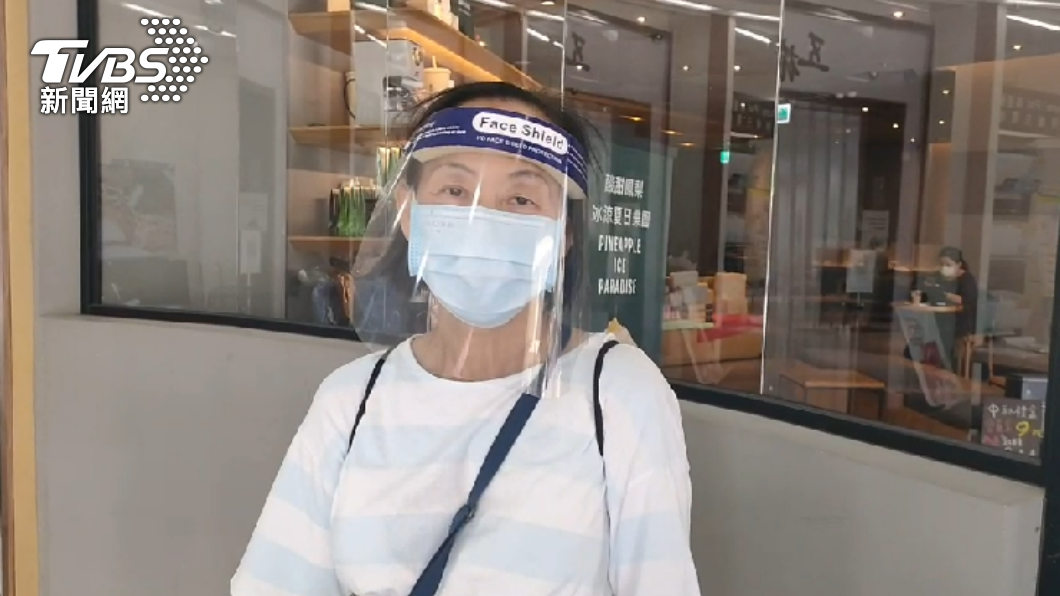 陳女士認為,五倍券真的可以振興經濟。(圖/TVBS)
