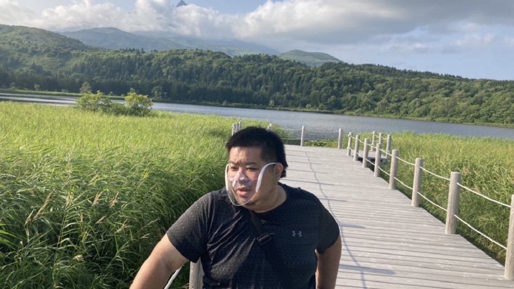 拓也哥依舊不改樂觀本性表示會堅強面對。(圖/翻攝自コレステロールタクヤ_拓也哥推特)