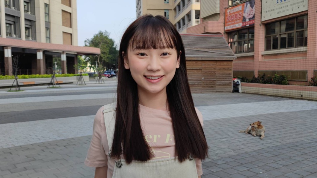 吳鈺萱飾演叛逆學生。(圖/民視提供)