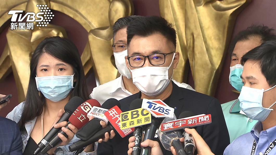 疫情緩!蔡英文信任度上升 江啟臣:800多條人命換來的