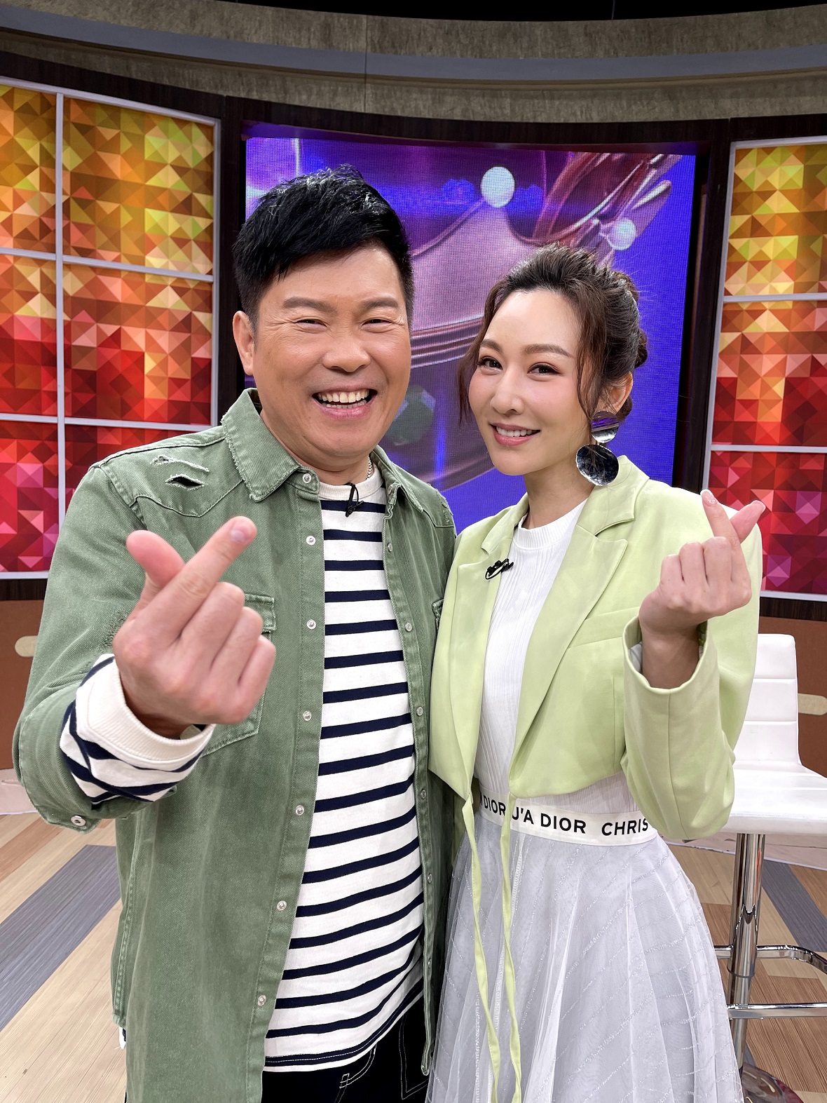 曾莞婷擔任代班主持人。（圖／衛視中文台提供）