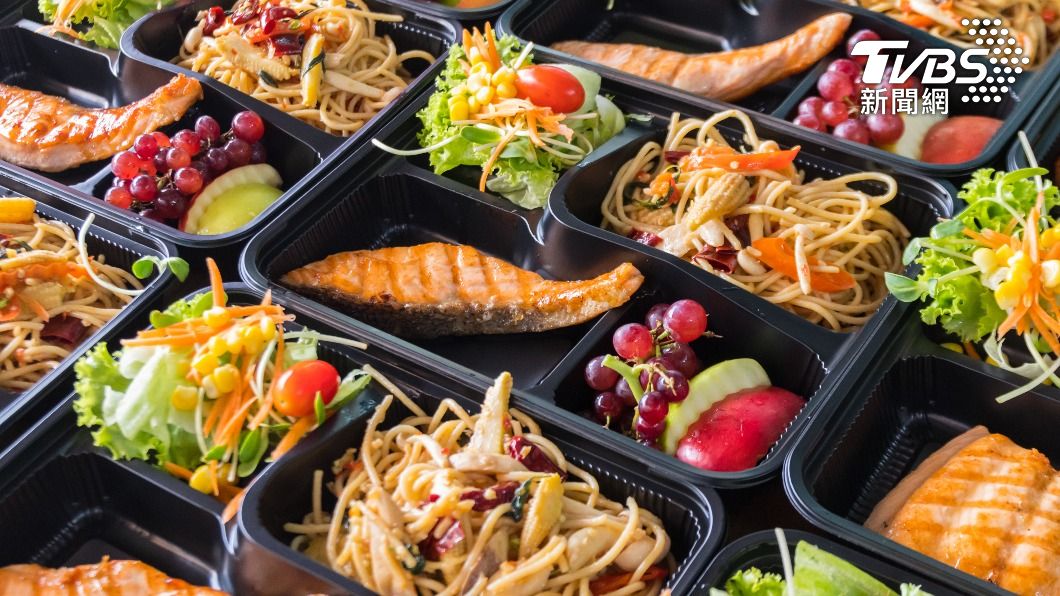 許多人會選擇吃便當當午餐。(示意圖/shutterstock達志影像)