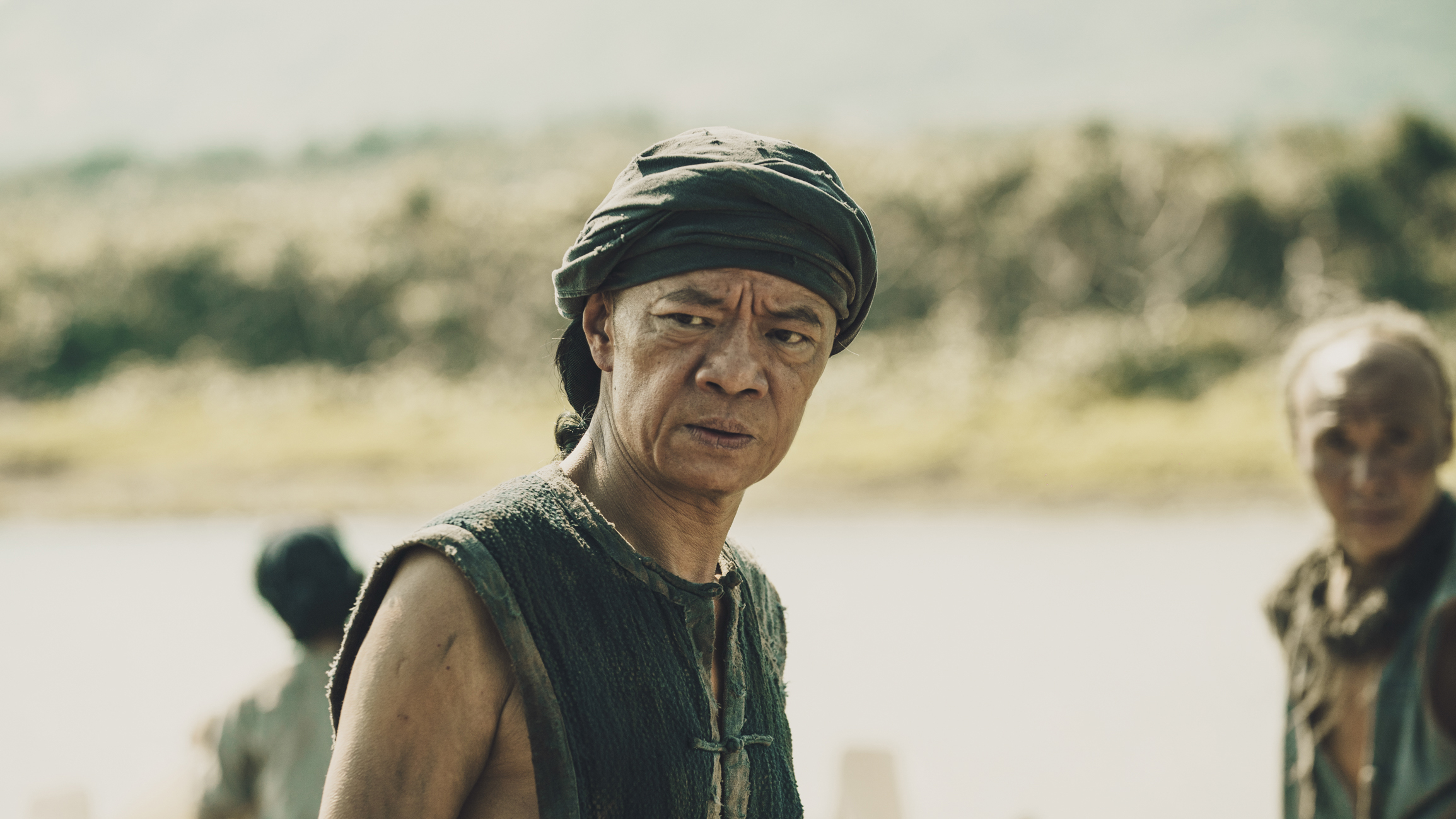 《斯卡羅》首集驚見已故三金影帝吳朋奉的精湛演出,粉絲觀眾深感懷念。(圖/公視提供)