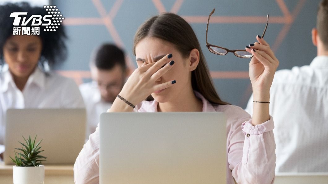 醫師提醒眼睛不適不能輕忽。(示意圖/shutterstock達志影像)