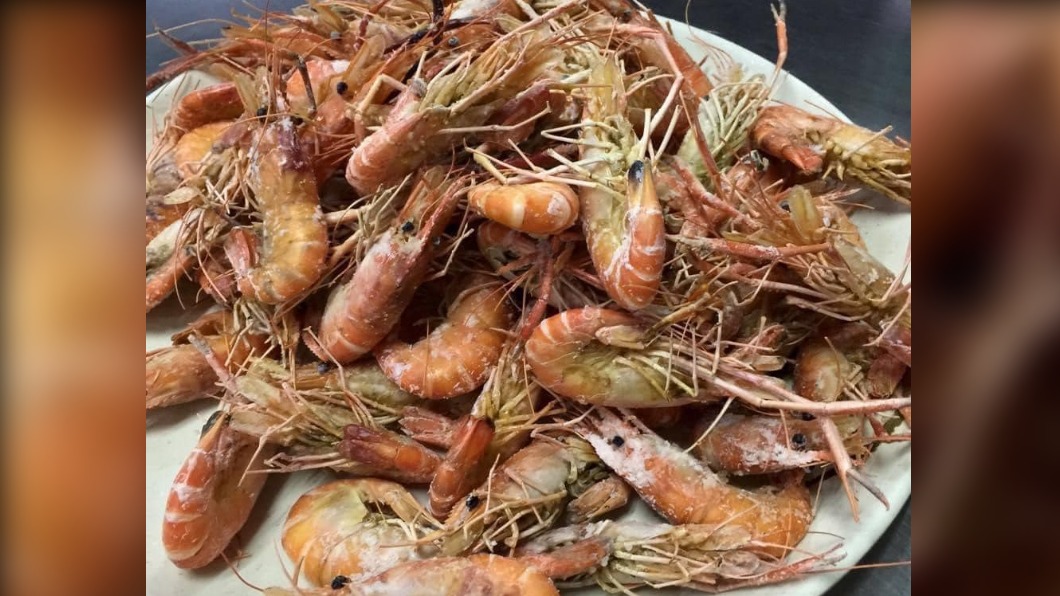 泰國蝦剝殼「獨特撇步」曝 饕客流口水:看了好餓