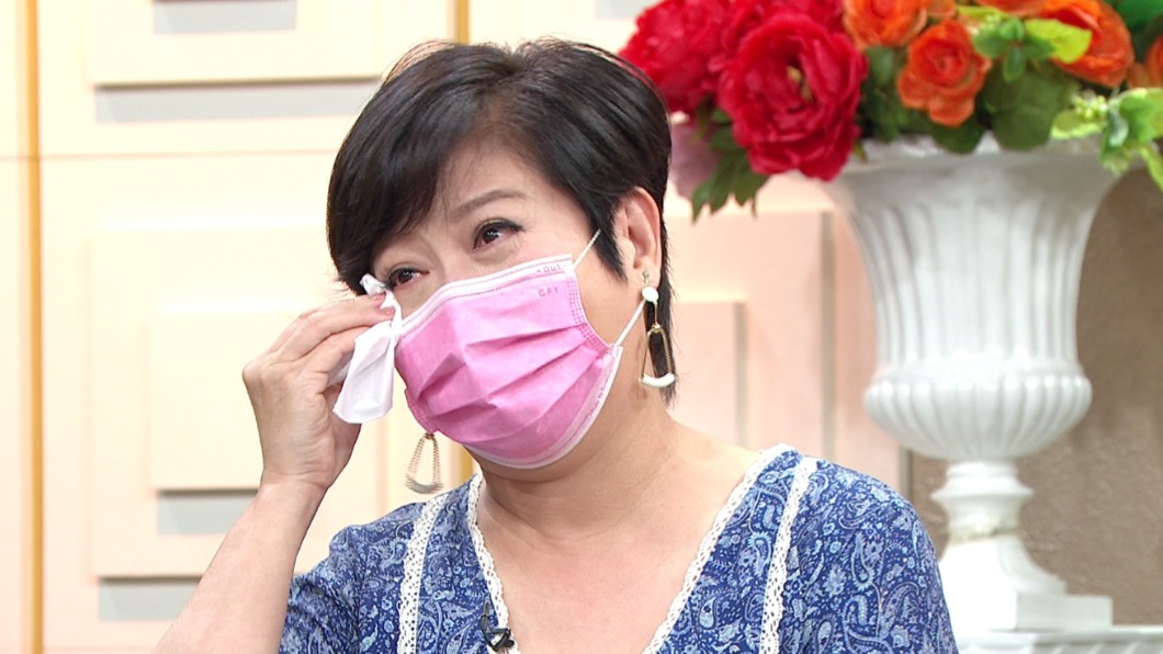 崔佩儀淚訴「晚景淒涼」後悔結婚　向兒哀求：我已經老了