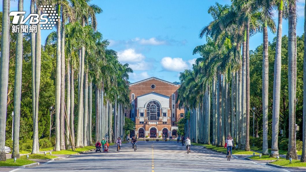 台大校園解封,民眾不分時段皆可入校。(示意圖/shutterstock 達志影像)