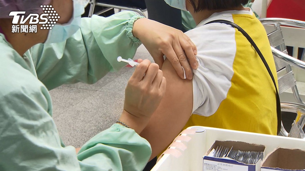 混打疫苗限時6小時預約 陳時中下午2時說明