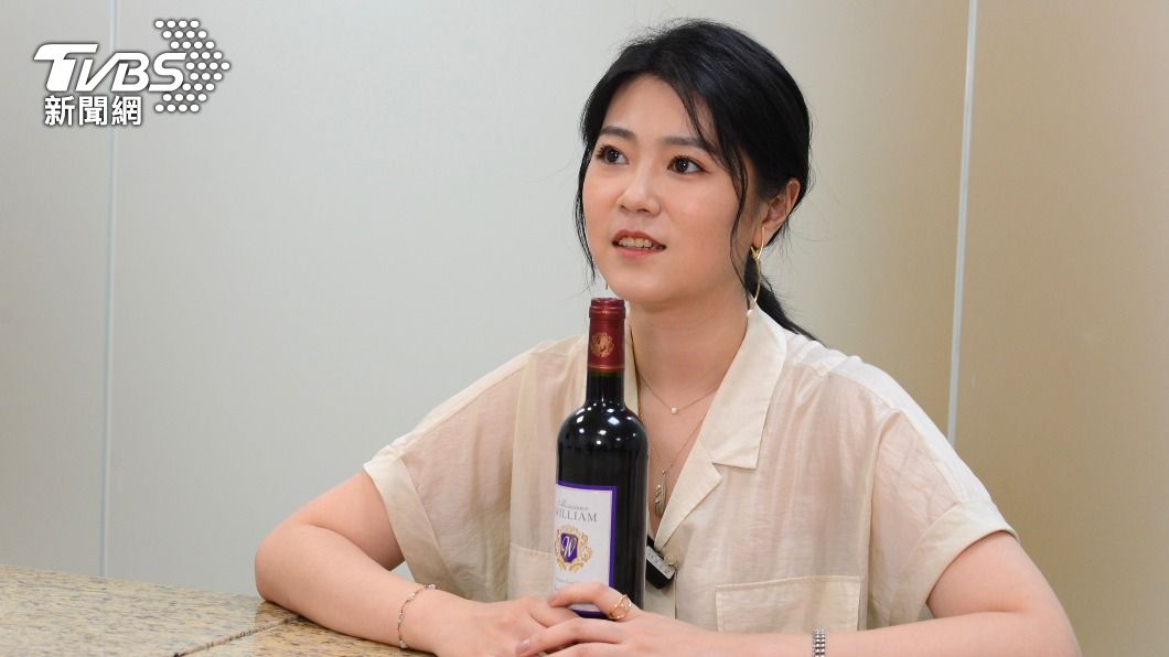 曹雅雯自曝喝醉趣事。（圖／TVBS）