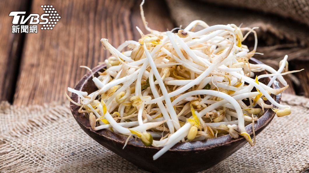 網友抱怨健康餐盒內出現豆芽菜。(示意圖/shutterstock達志影像)