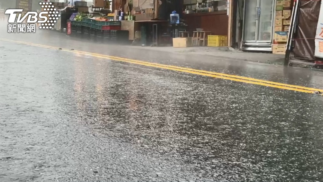 雨彈來襲! 雙北、桃園等13縣市嚴防豪、大雨