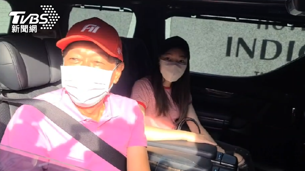陳時中邀一起迎下批BNT　郭台銘打槍：誰接機不重要