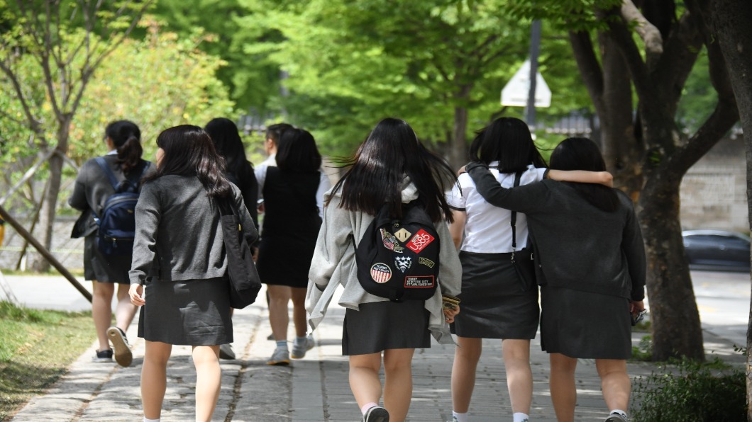 首針覆蓋率58.4%!南韓近3百人遭注射「過期輝瑞」