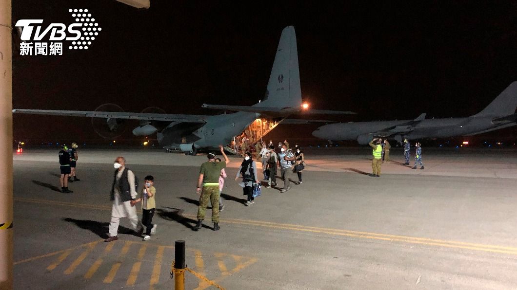 衛報：塔利班席捲之際　澳洲卻通知難民恐遭遣返