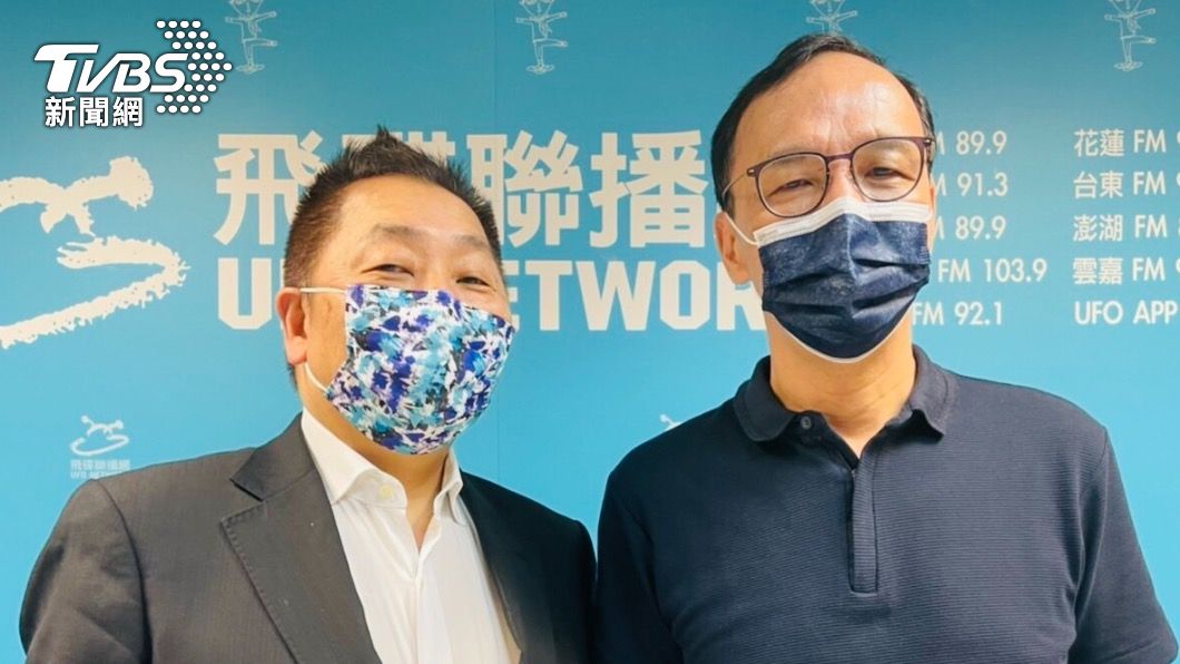 朱立倫上午接受廣播節目專訪。(圖/朱立倫辦公室提供)
