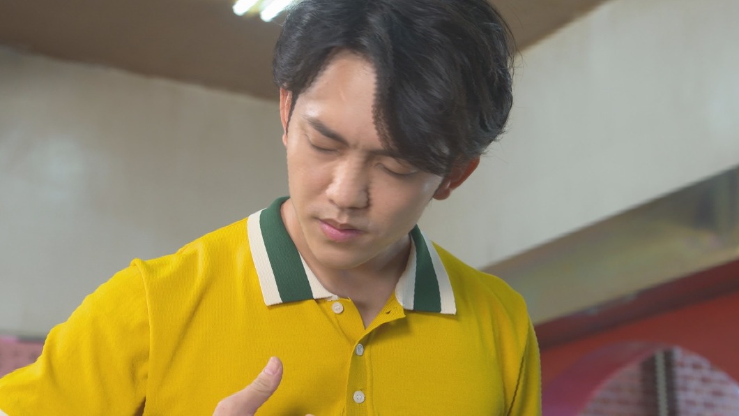 男星夜市擺攤！兼差乩身「怕被神明打屁股」