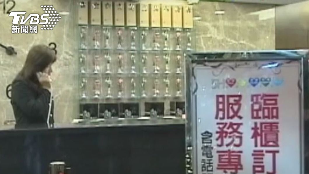 詐騙集團假冒國軍英雄館客服人員。(非當事人/TVBS資料畫面)