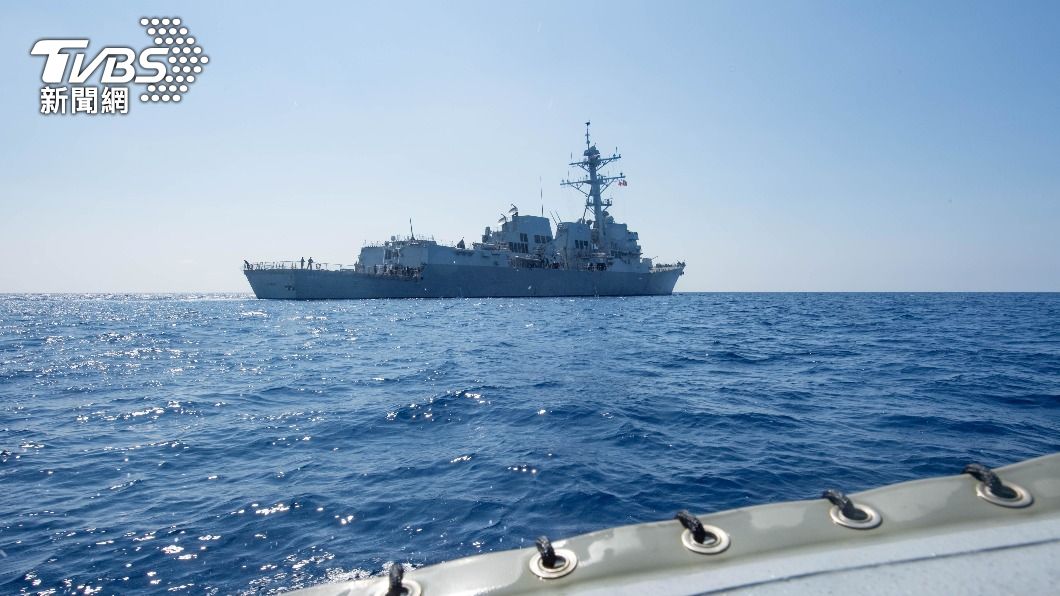 第七艦隊再添生力軍 美神盾驅逐艦杜威號抵日本