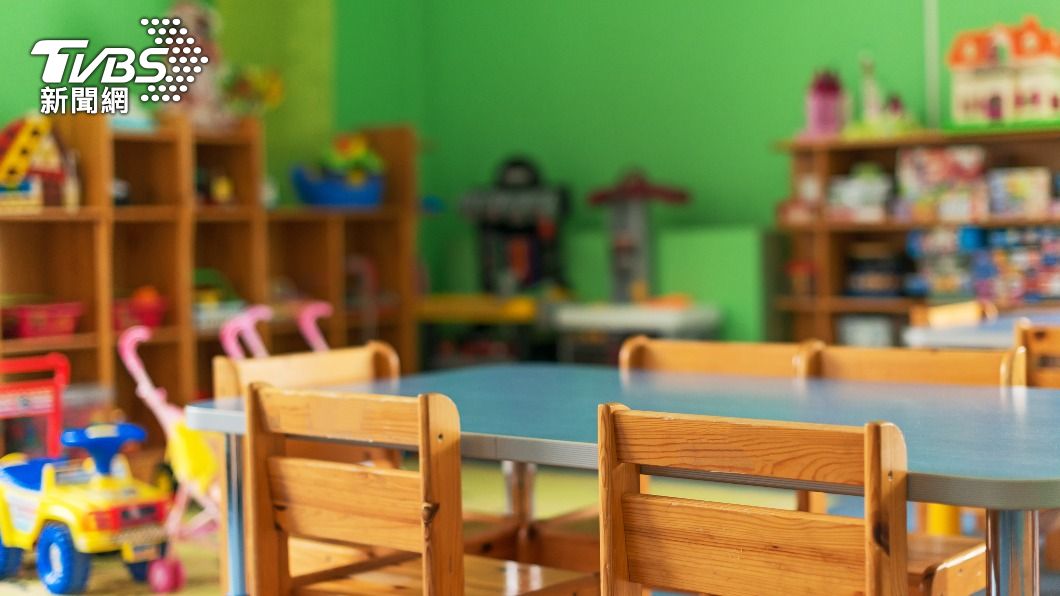 幼兒園群感染事件導致許多家長十分擔憂。(示意圖/shutterstock達志影像)