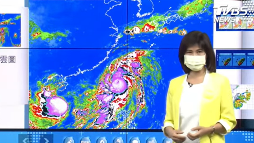 璨樹暴風圈逐漸進入恆春半島及台灣東南部陸地。(圖/TVBS)