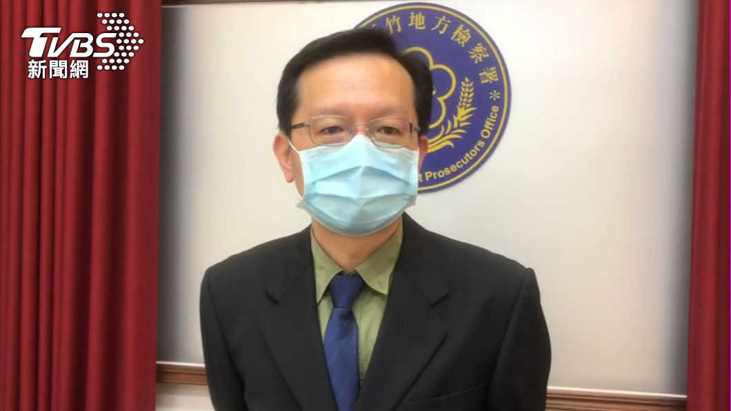 新竹地檢署主任檢察官鄒茂瑜說明案情。（圖／TVBS）