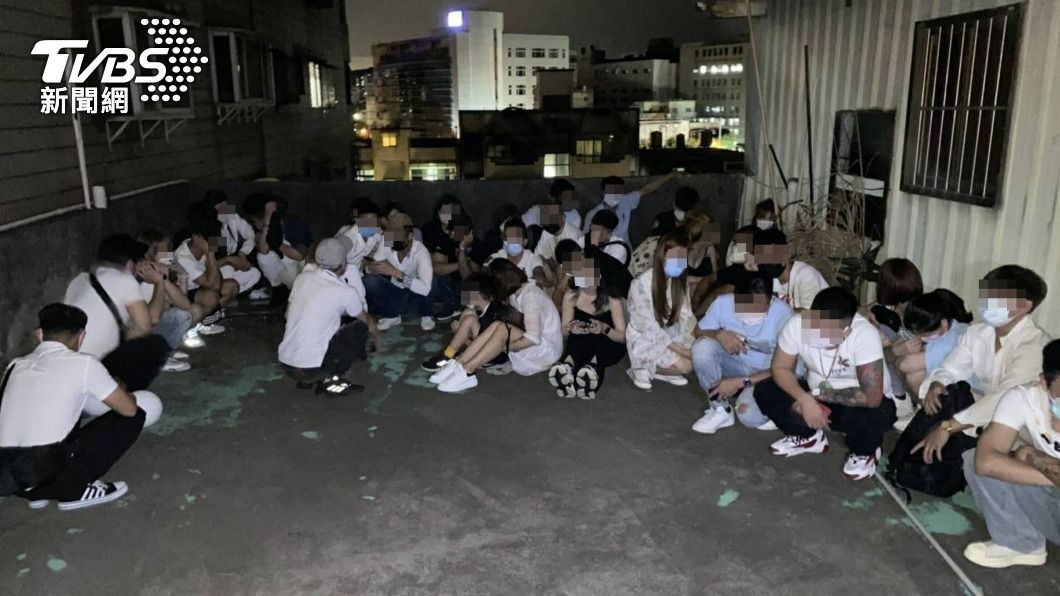 追緝失聯移工 桃園警查獲近百人違法群聚同樂