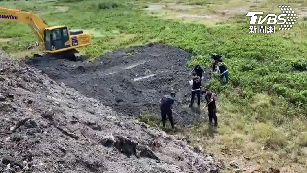 檢警在新竹市垃圾焚化爐找尋蛛絲馬跡。(圖/TVBS)
