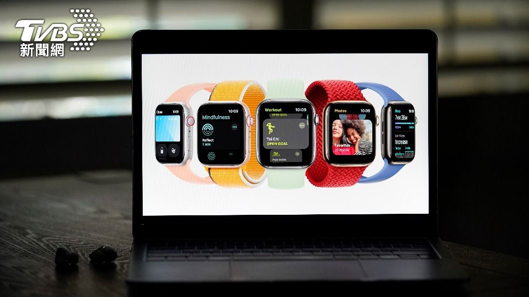 Apple Watch S7螢幕放大充電變快 史上最耐用