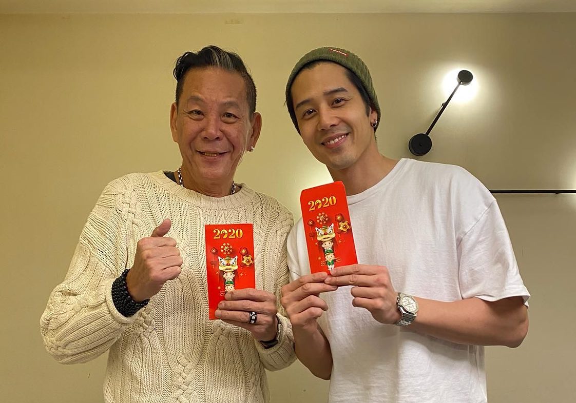 龍劭華相當關心同門師弟胡宇崴。(圖/翻攝自胡宇崴臉書。)