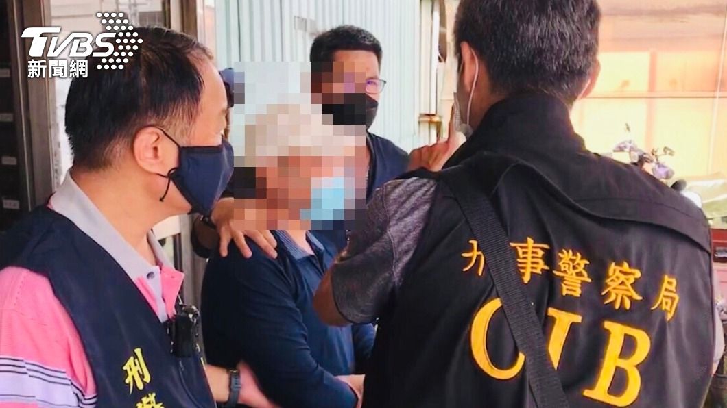 台南市寶信鐘錶行前7736萬元強盜案,主嫌黃江正逃了12年今落網。(圖/警方提供)