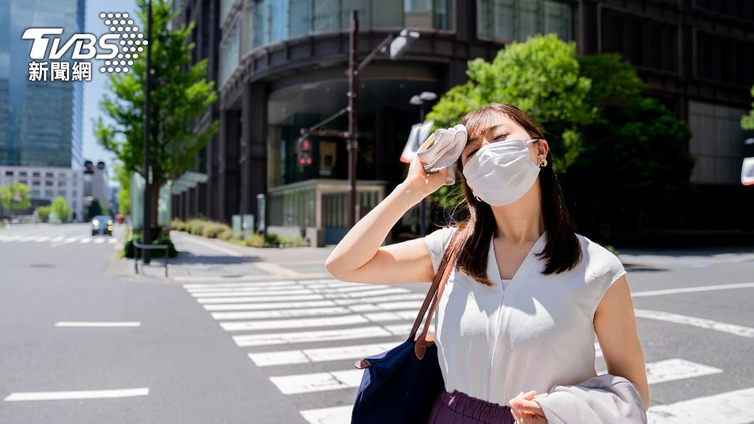 天氣濕熱全身狂流汗、起紅疹?中醫授「這樣吃」輕鬆度夏