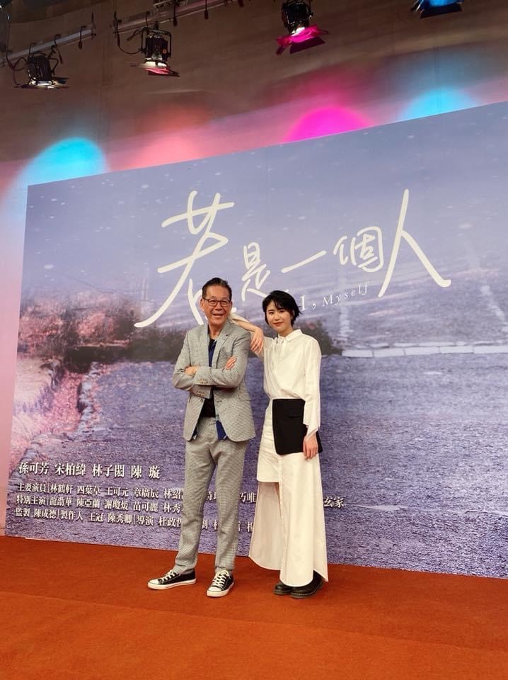 龍劭華生前為兒女費心,會幫愛女找劇組實習。(圖/翻攝自龍劭華臉書)