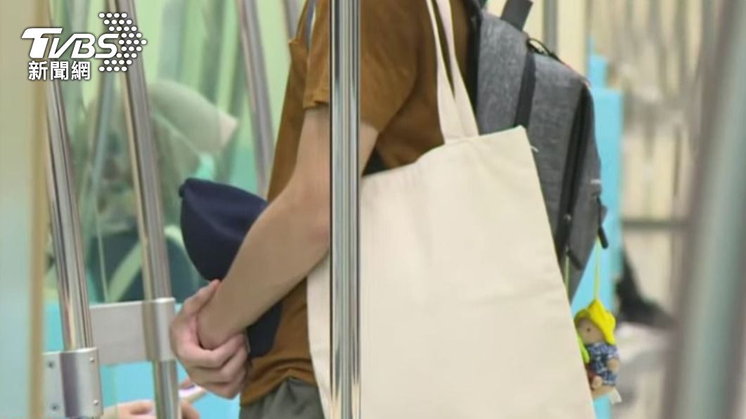 搭捷運掉東西!北捷上半年拾獲30萬件遺失物「這最多」