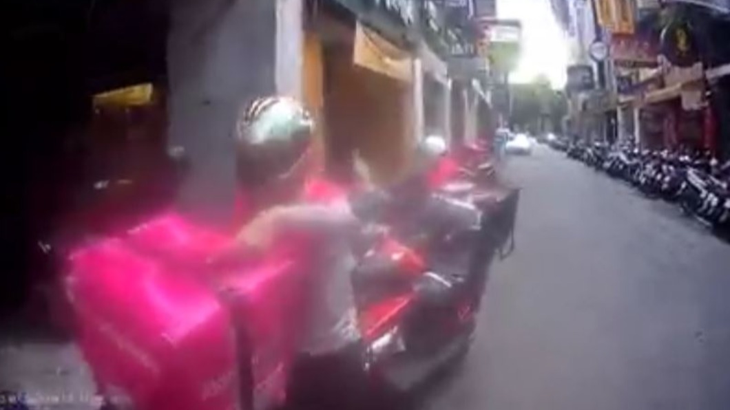 送餐地點在北市南陽街附近。(圖/翻攝自外送員的奇聞怪事 臉書)