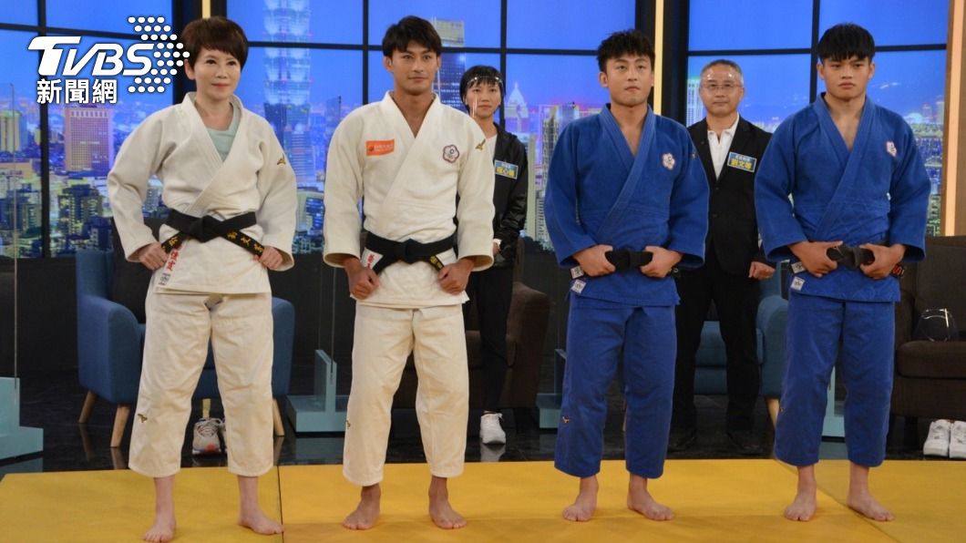 楊勇緯現場示範柔道。（圖／華視提供）