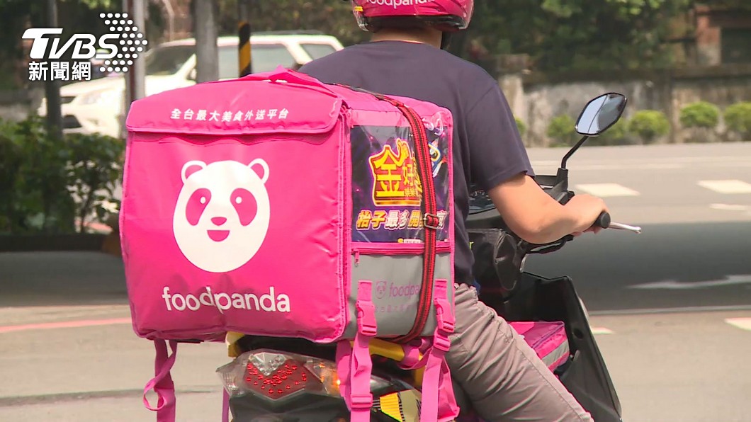 近年興起機車美食外送,路上隨處可見機車後座加裝置物箱。(圖片來源/ TVBS)