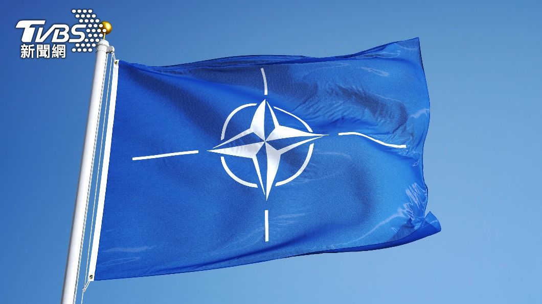 美英攔截澳潛艦採購案惹怒法國! 北約淡化內訌