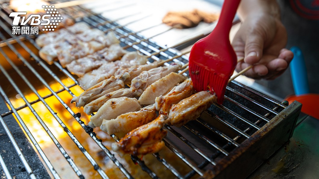 自製烤肉醬對身體更無負擔。（示意圖／shutterstock 達志影像）