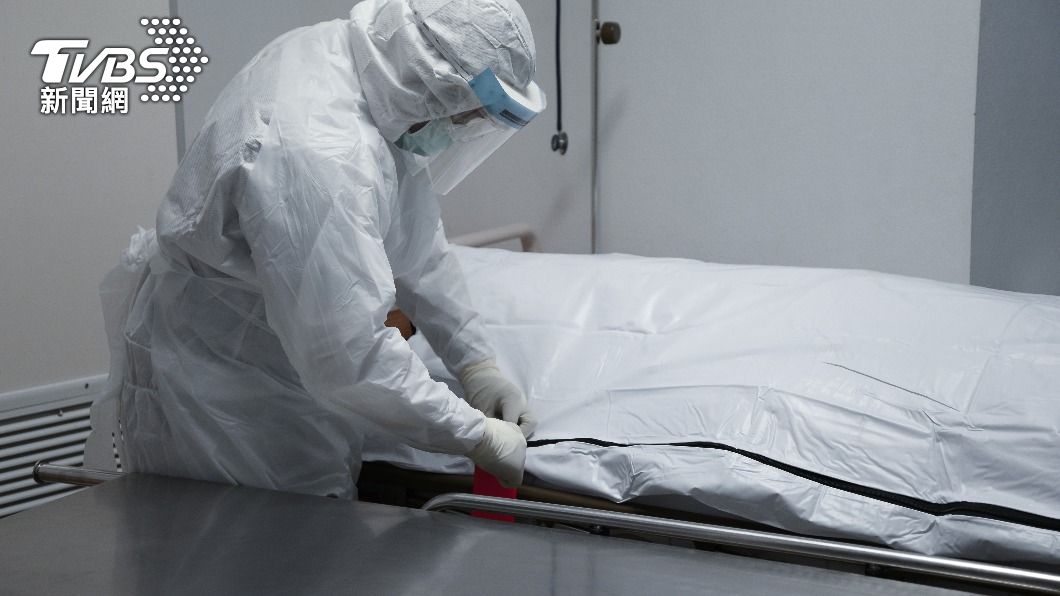 男子被炸到傷勢過重,當場倒地死亡。(示意圖/shutterstock 達志影像)
