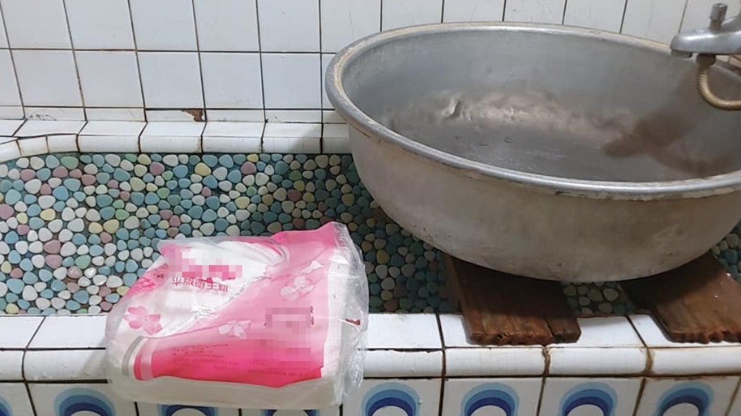 「娘家必備」衛生紙？她嘆超粗糙　勾網回憶：阿嬤家都有