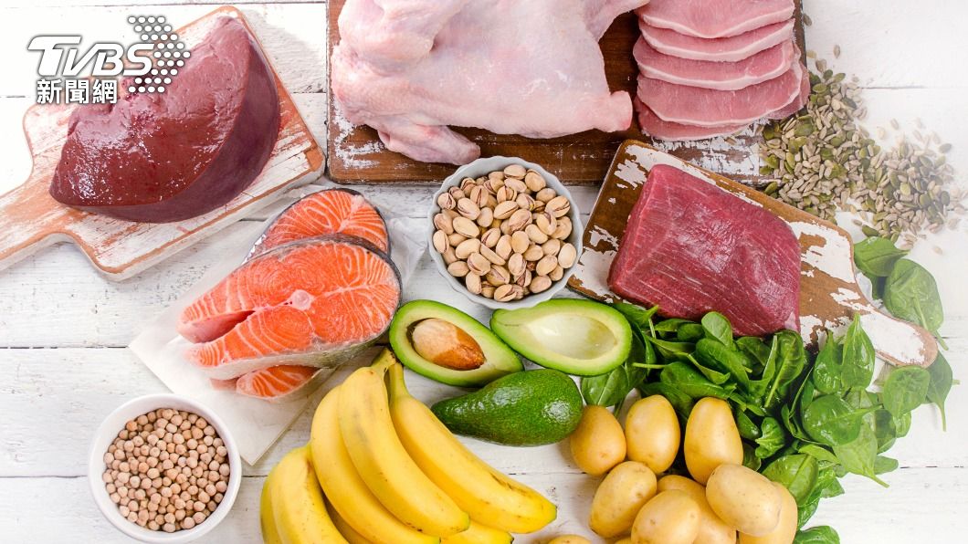天然食物來源才是維生素補充的正確方式。（示意圖／shutterstock 達志影像）
