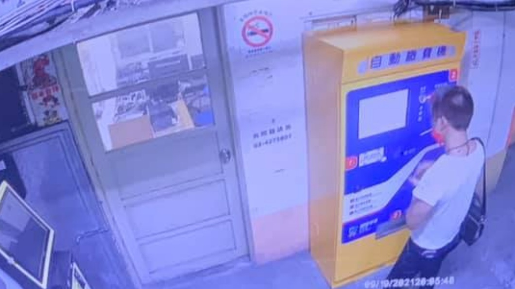 4分鐘偷車！小偷幫繳千元停車費　車主忘做這件事超後悔