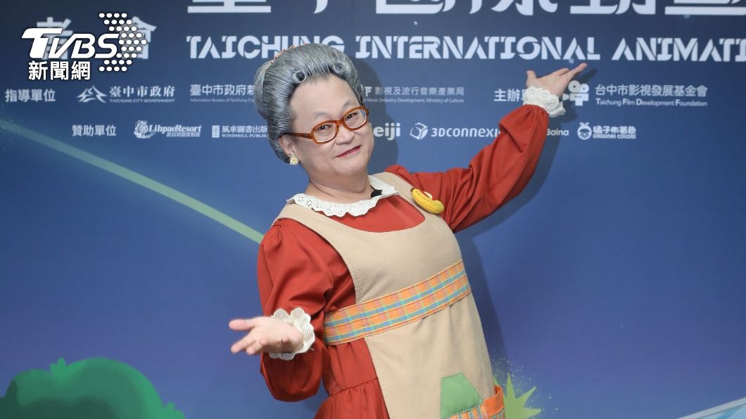 水果奶奶晉升「電影咖」。（圖／公視提供）