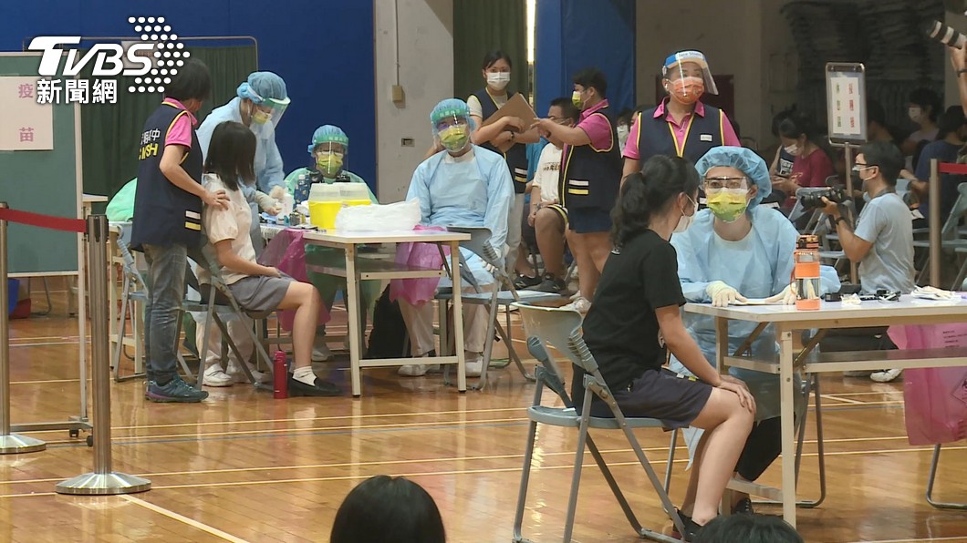 疫苗到期將銷毀青少年第三劑嘸著落? 莊:BNT合約進行中