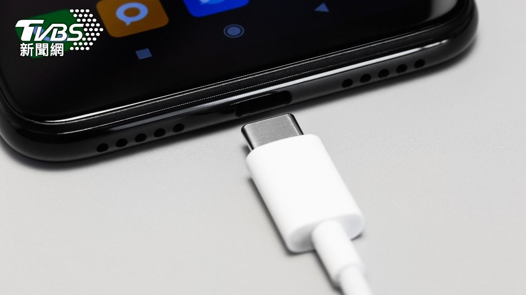 蘋果受打擊!歐盟將統一充電接頭規格為Type C