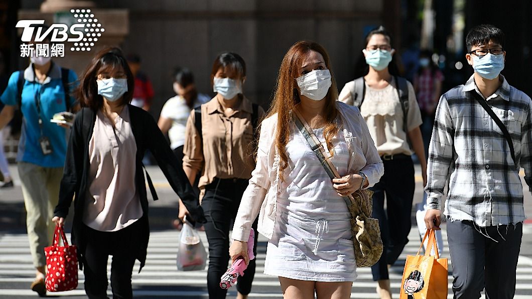 放寬輕症居家照護領勞保傷病給付 本週可望定案